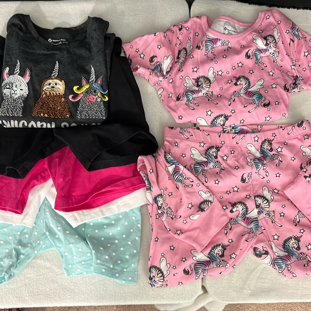 Girls biker shirt, t-shirt and pajamas